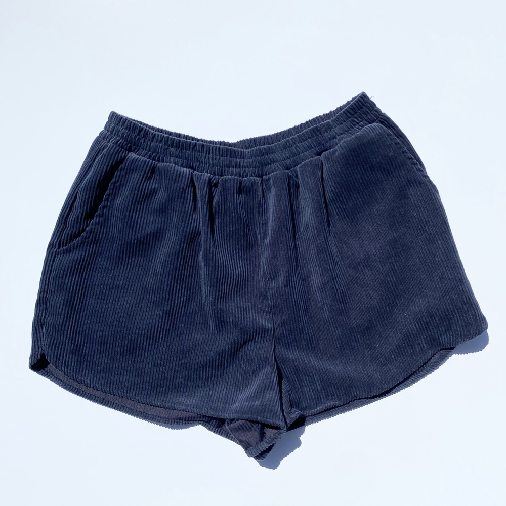 Navy Blue ribbed elastic waistband front pockets shorts Women's Medium Summer